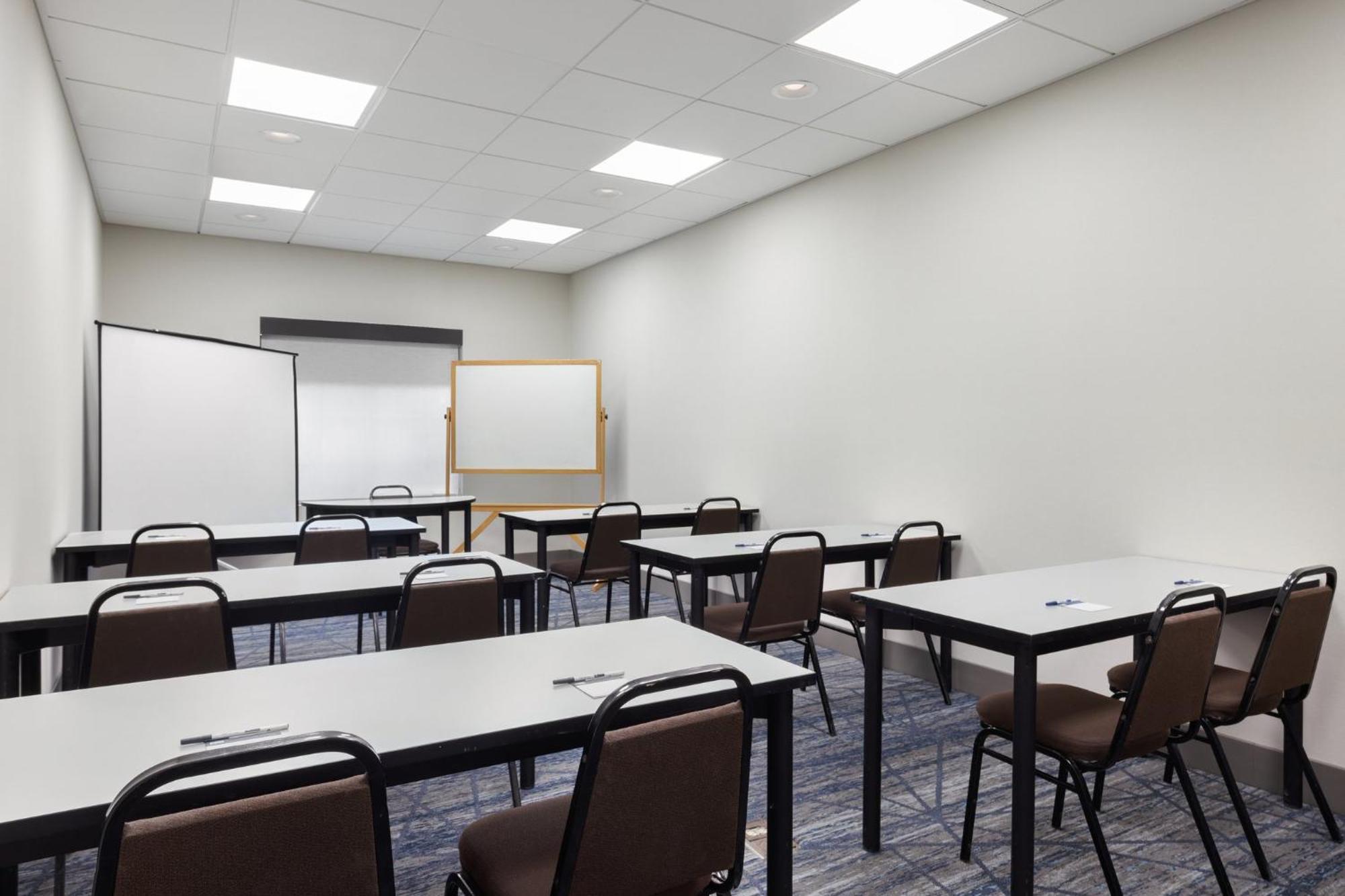 Holiday Inn Express Savannah Airport By Ihg Экстерьер фото
